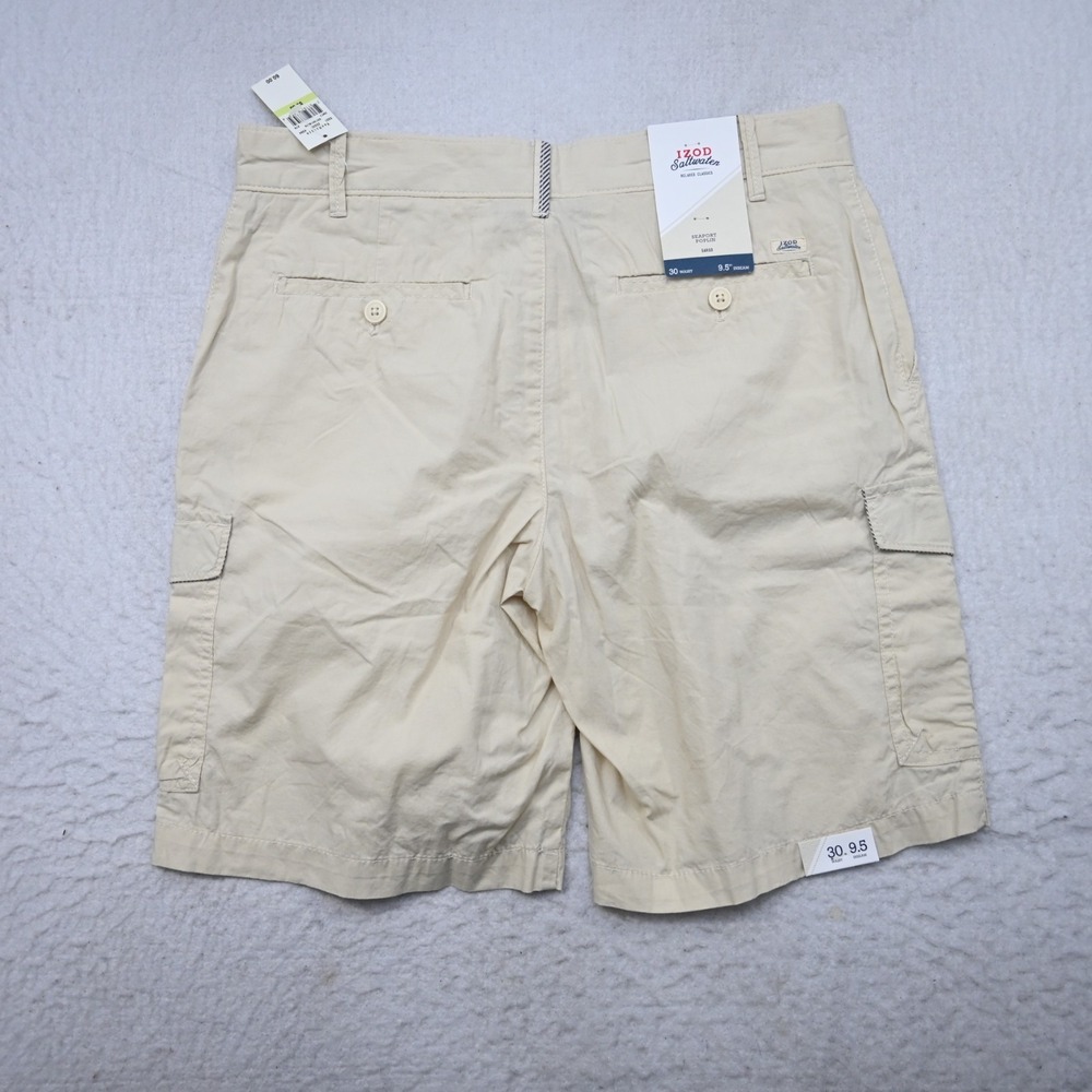 IZOD Saltwater Seaport Poplin Cargo Shorts Beige Flat Mens Size 32** x 9.5" NEW - Picture 5 of 6